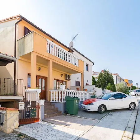 Buic Apartamento Pula